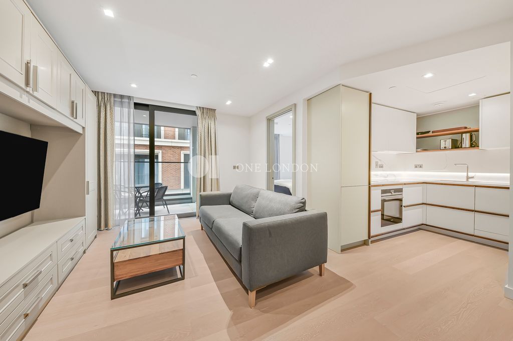 Property photo 1 of 22