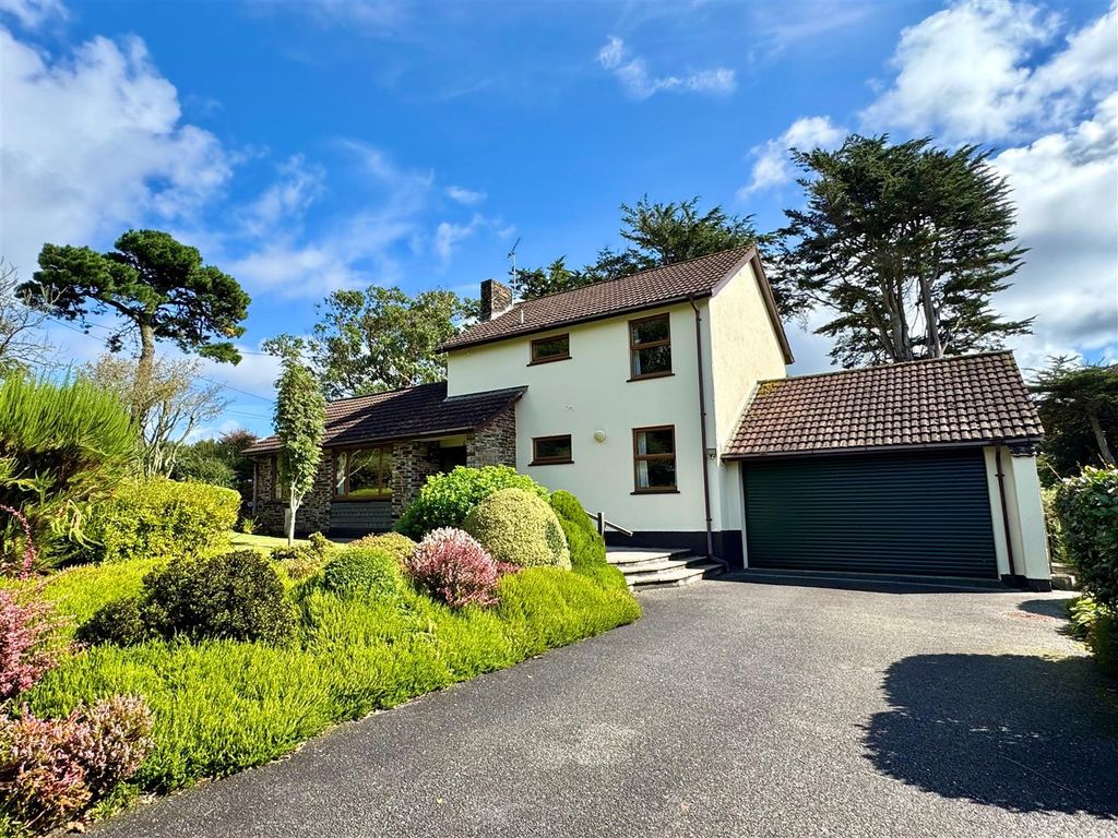 Property photo 1 of 17 Trenwith Barton