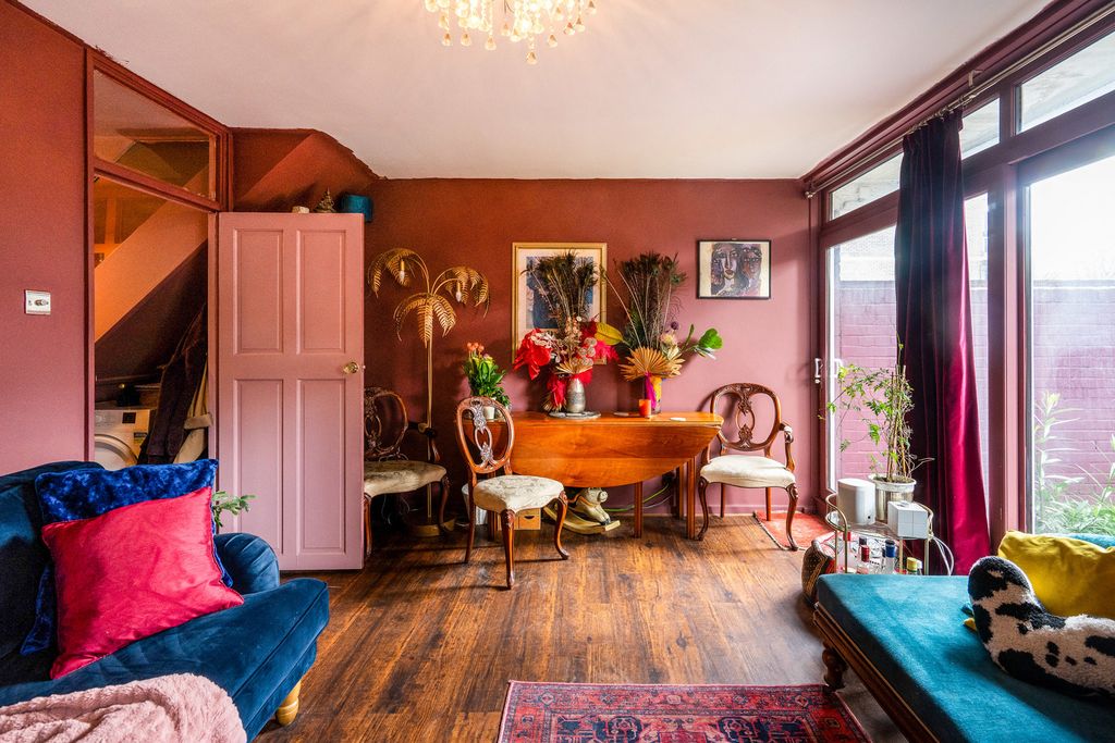 Property photo 3 of 14 Pbox-Img.Jpg