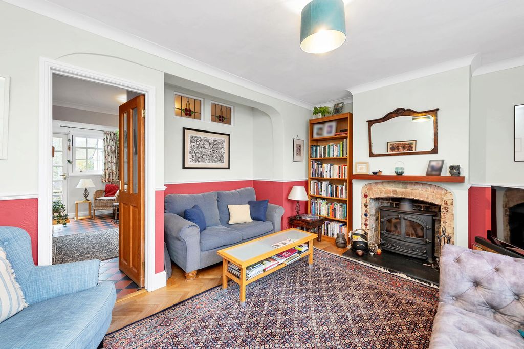 Property photo 3 of 17