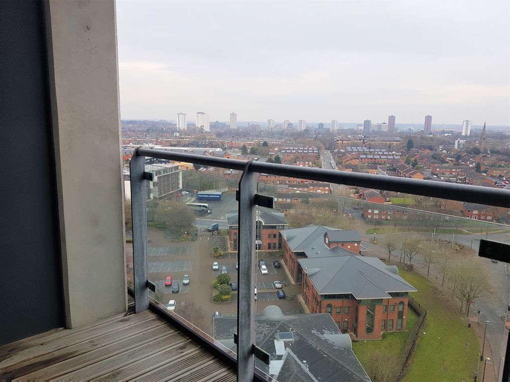 Property photo 3 of 7