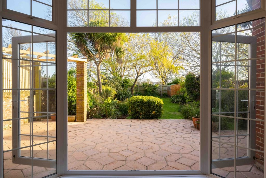 Property photo 3 of 23 Patio And Garden