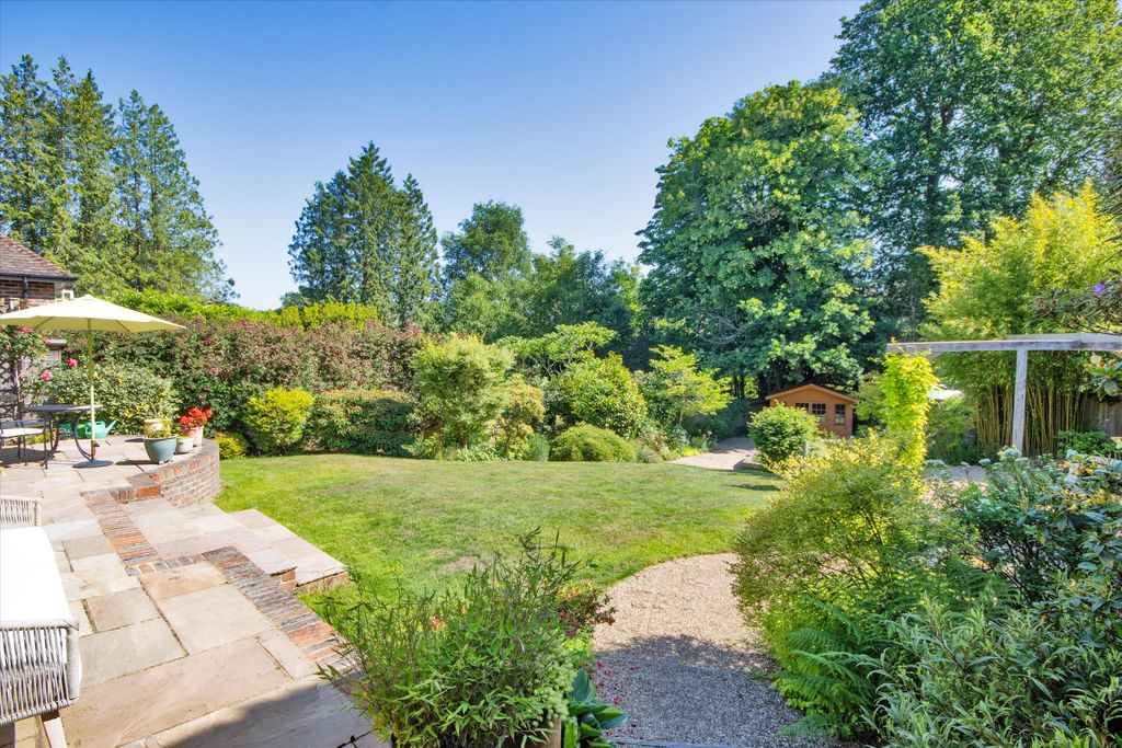 Property photo 2 of 25 Image