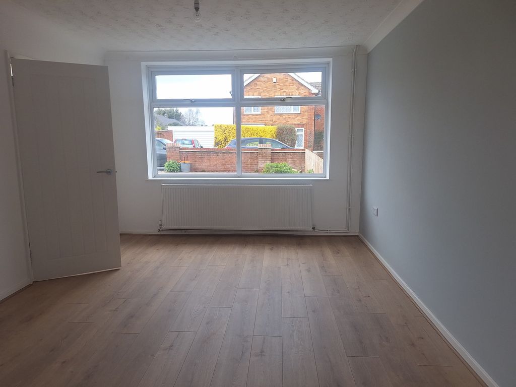 Property photo 3 of 11 Lounge Diner