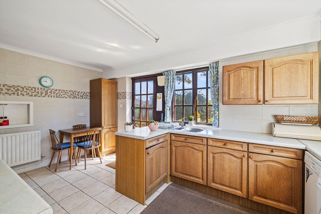 Additional image 69 of 10 bed detached house for saleHigher Lane, Swansea SA3