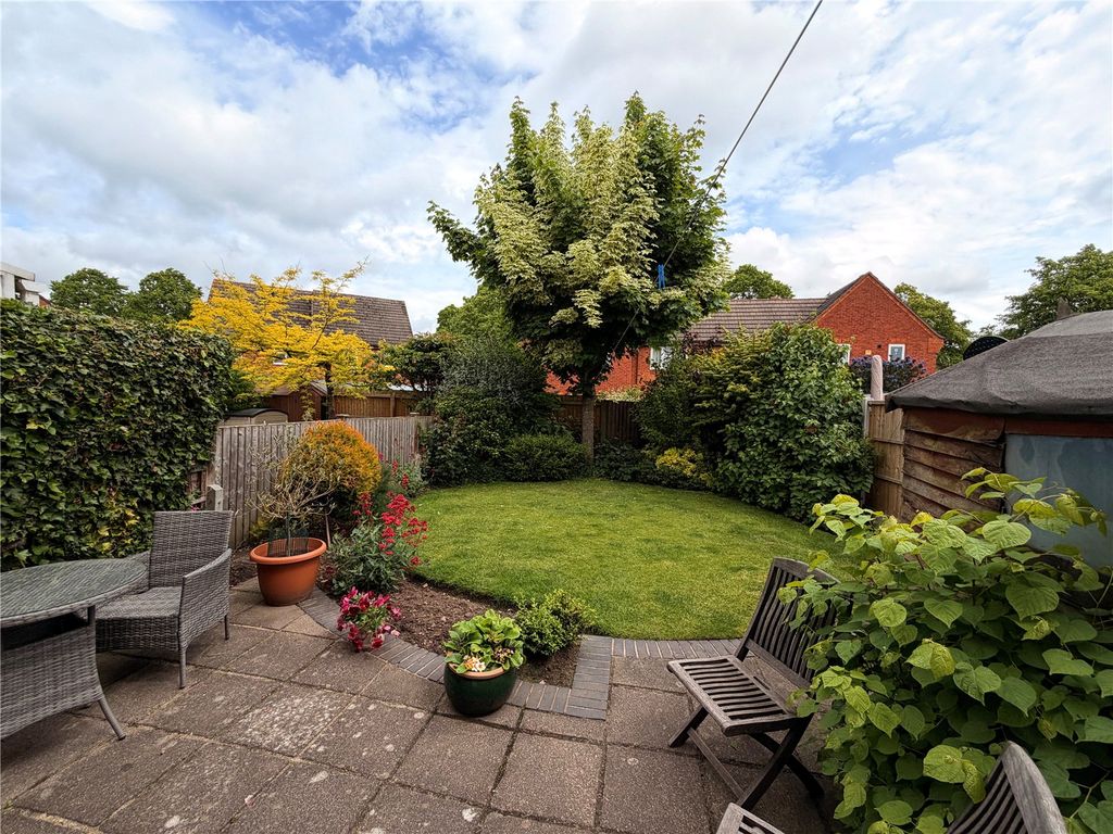Property photo 3 of 16 Picture No. 24