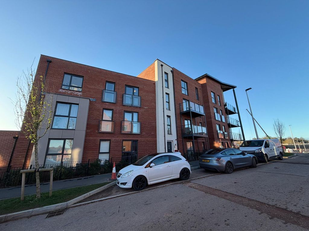 Property photo 1 of 9 Img_9248