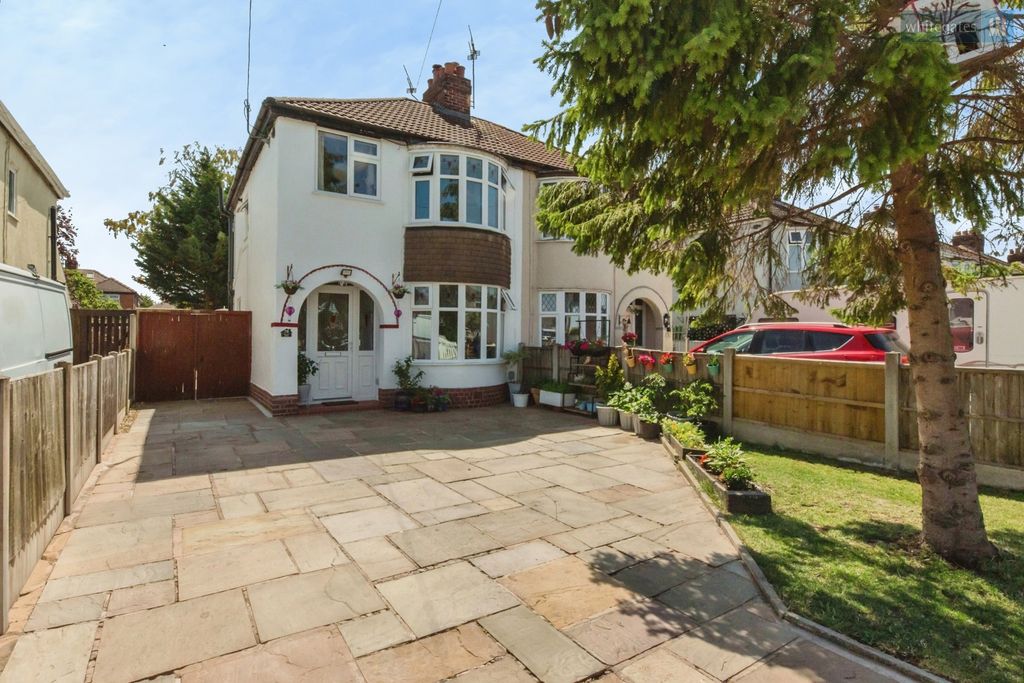 Property photo 1 of 17 Pbox-Img.Jpg