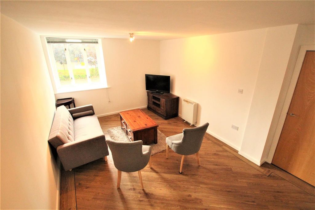 Property photo 1 of 7 Property Photo