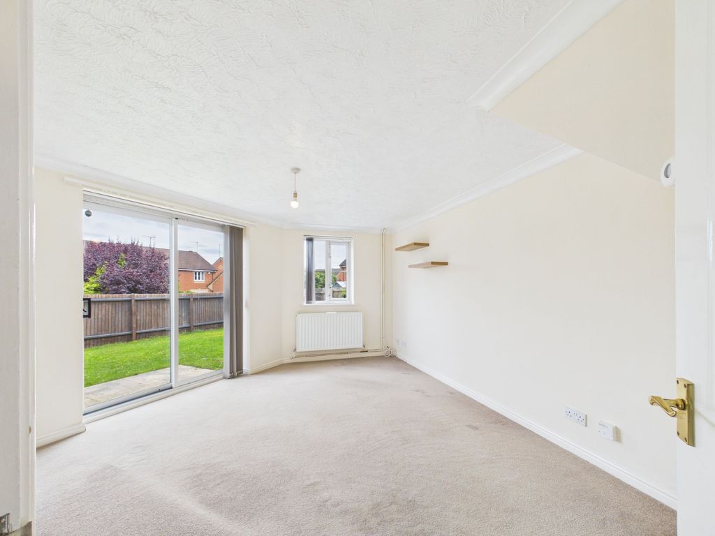 Property photo 3 of 13