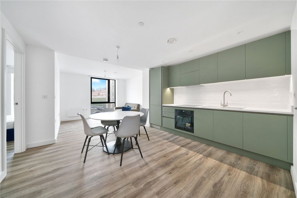 Property photo 1 of 9 Picture No. 04