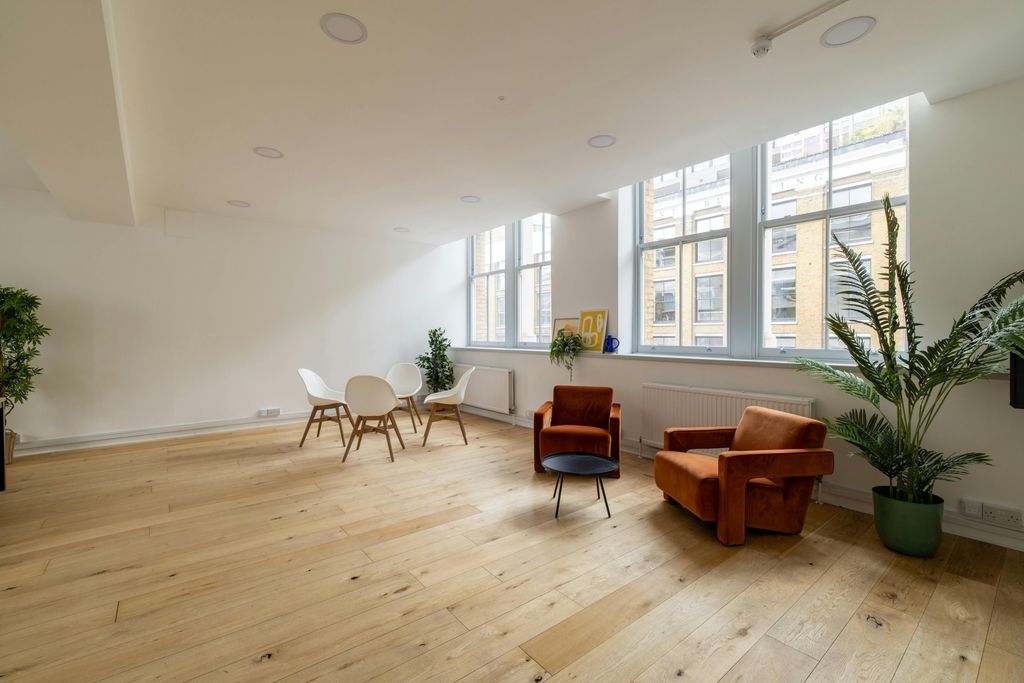 Property photo 2 of 6 Hires - 74 Great Eastern Street-1.Jpg