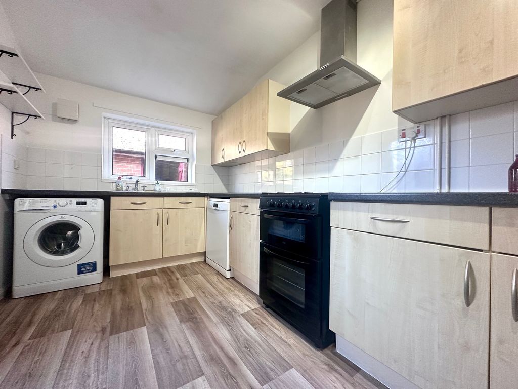 Property photo 2 of 8 View