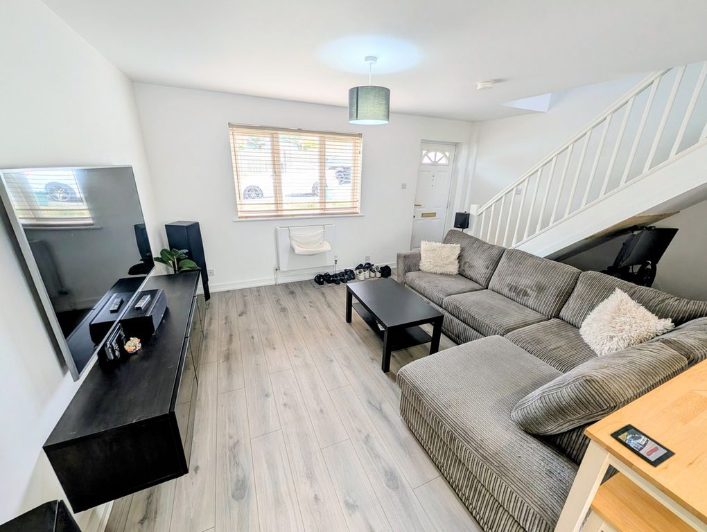 Property photo 2 of 13