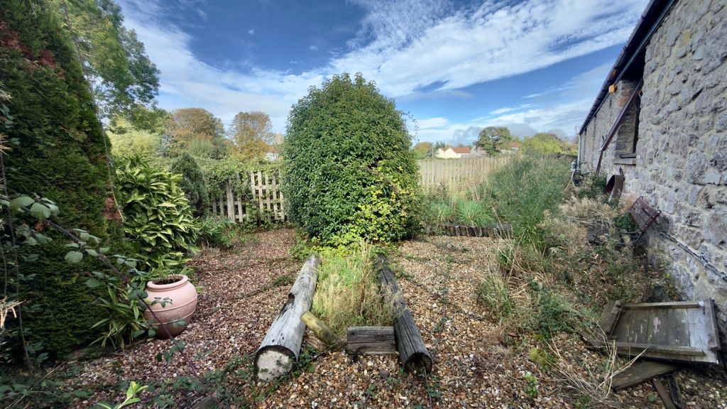 Property photo 2 of 20 Img_0004