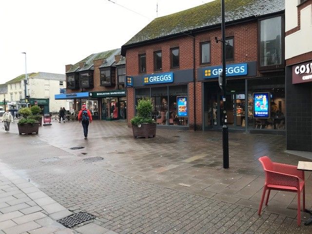 Property photo 3 of 6