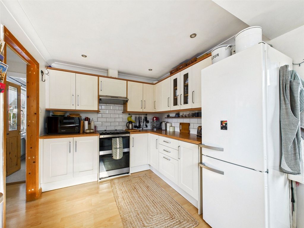 Property photo 2 of 18 2 - Picture No. 55