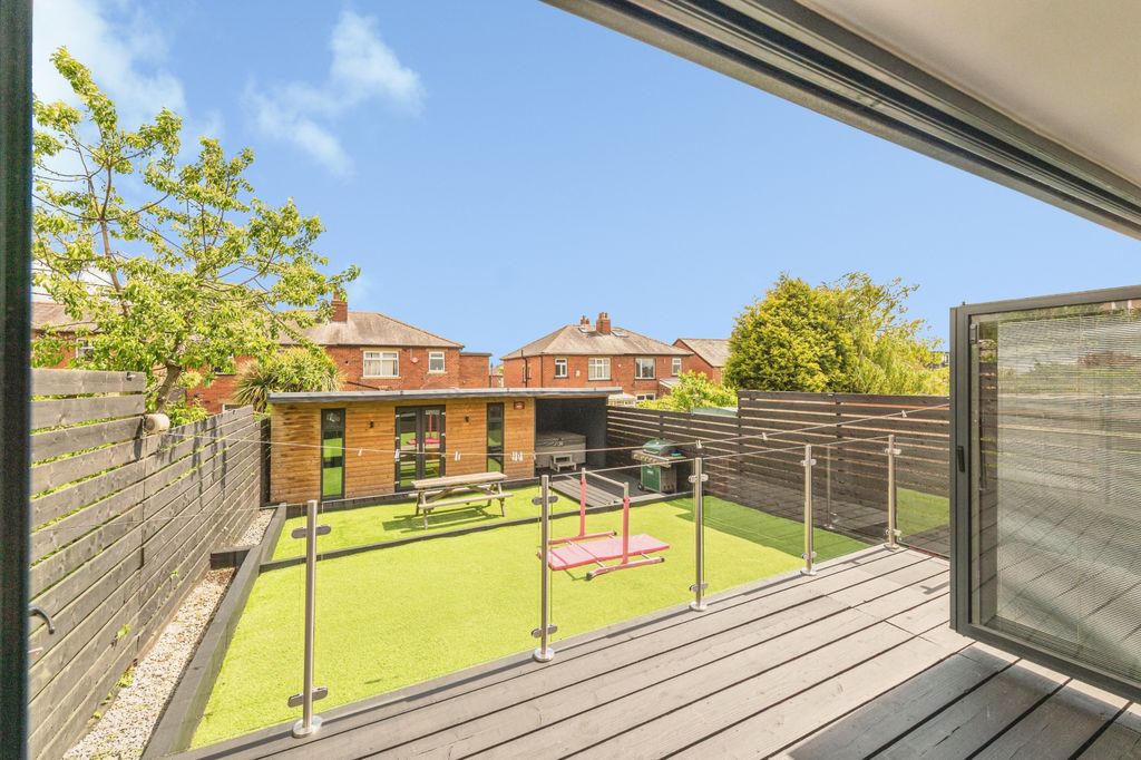 Additional image 14 of 4 bed semi-detached house for saleMardale Road, Dewsbury WF12