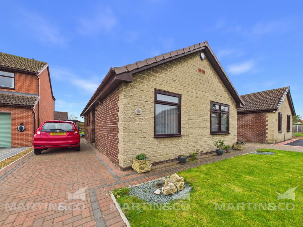 Property photo 1 of 15 Cam02406G0-Pr0595-Still018