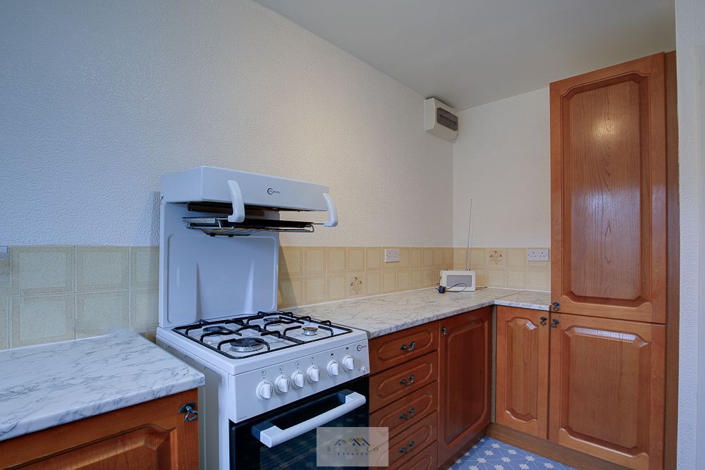 Property photo 3 of 24