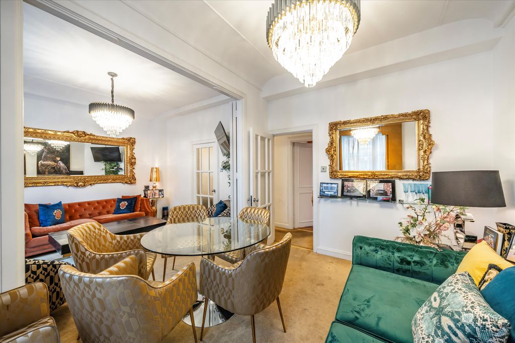 Property photo 3 of 8 Image