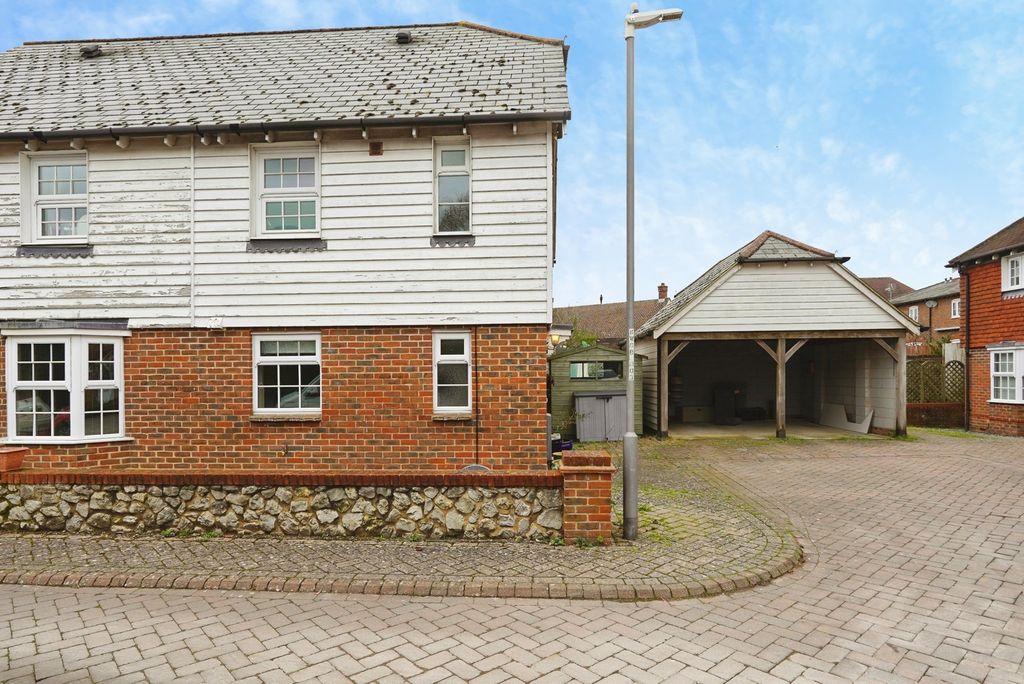 Property photo 1 of 18 Pbox-Img.Jpg
