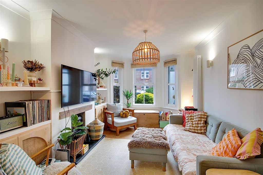 Property photo 2 of 16 Img_7439-Img_7441.Jpg