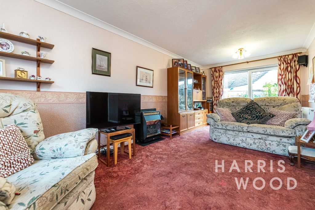 Property photo 3 of 25 4768165