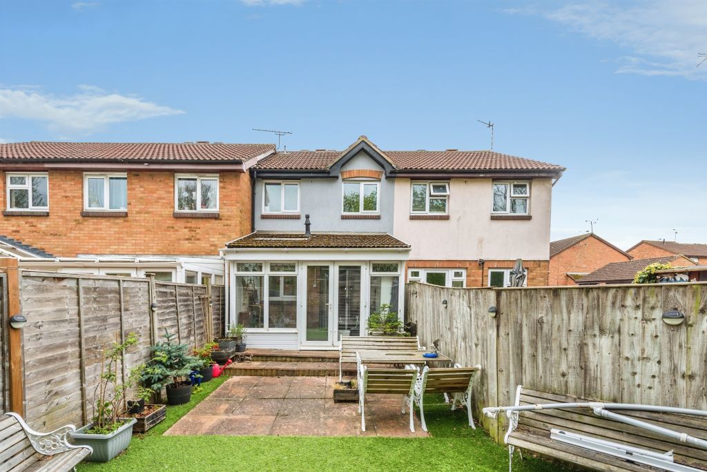Property photo 1 of 18