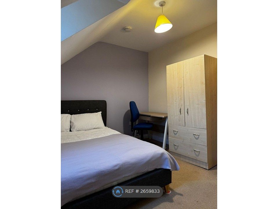 Property photo 3 of 22