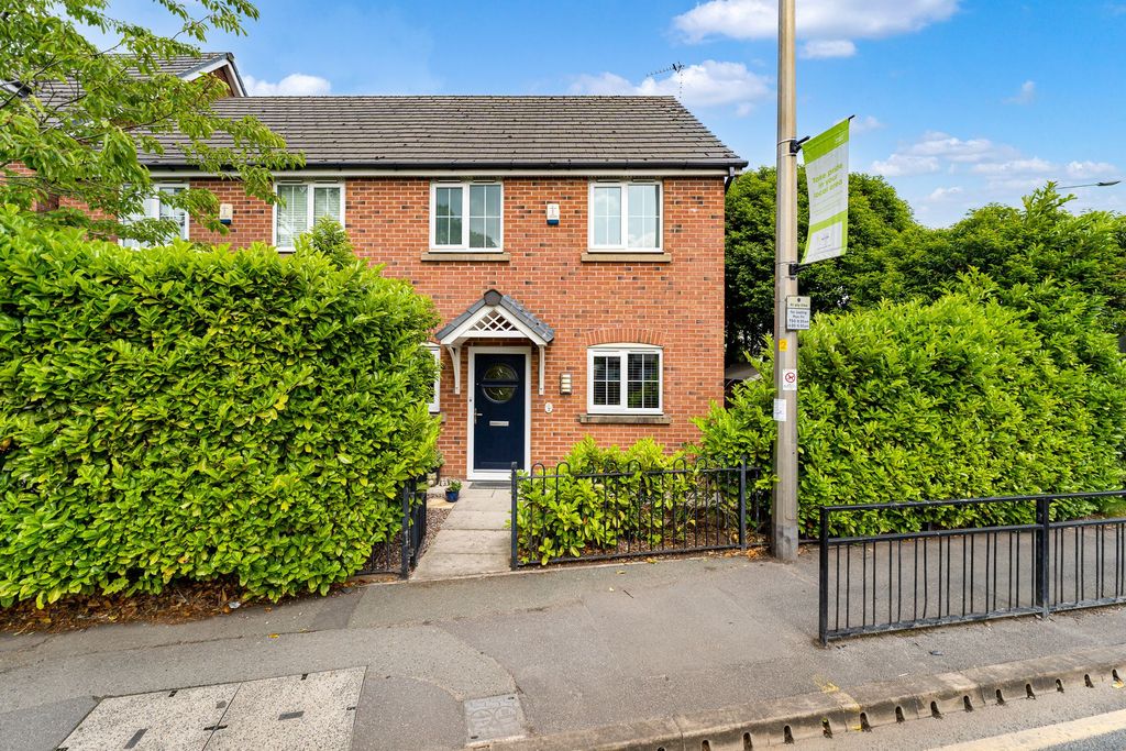 Property photo 1 of 24