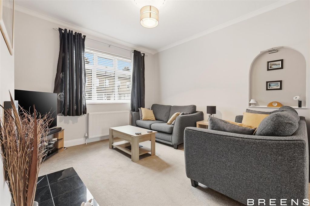 Property photo 2 of 17 Img_2790.Jpg