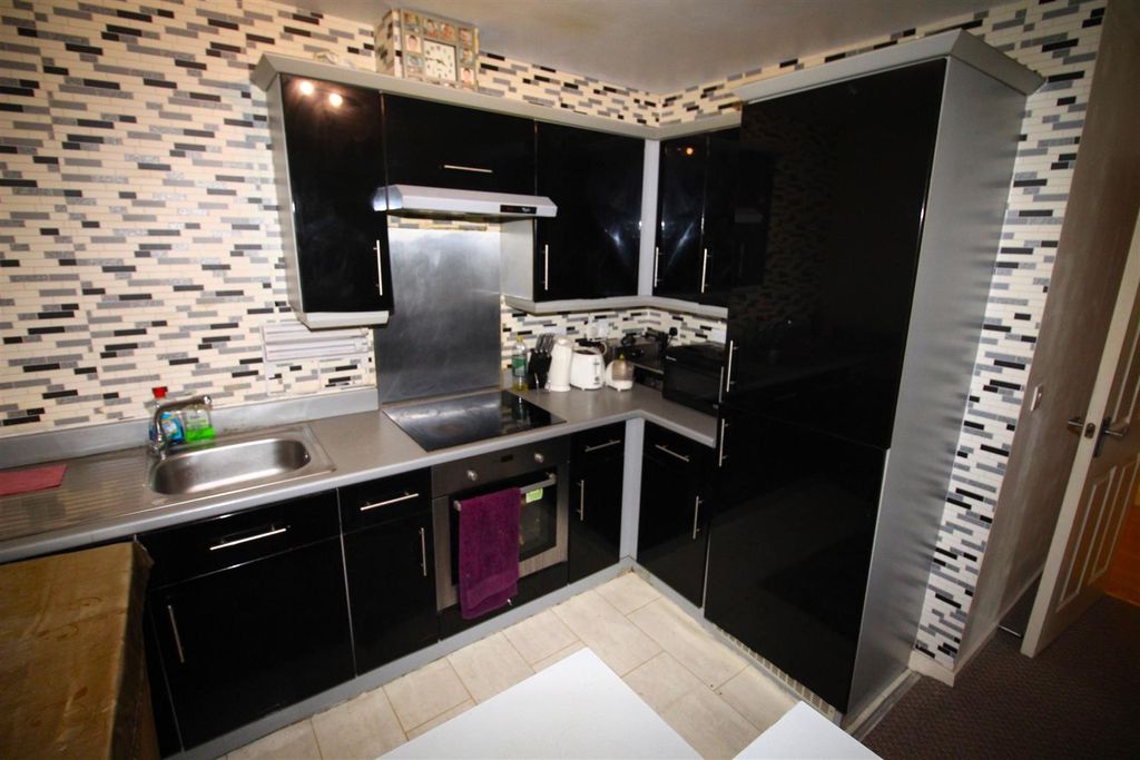 Property photo 3 of 10 Img_1210.Jpg