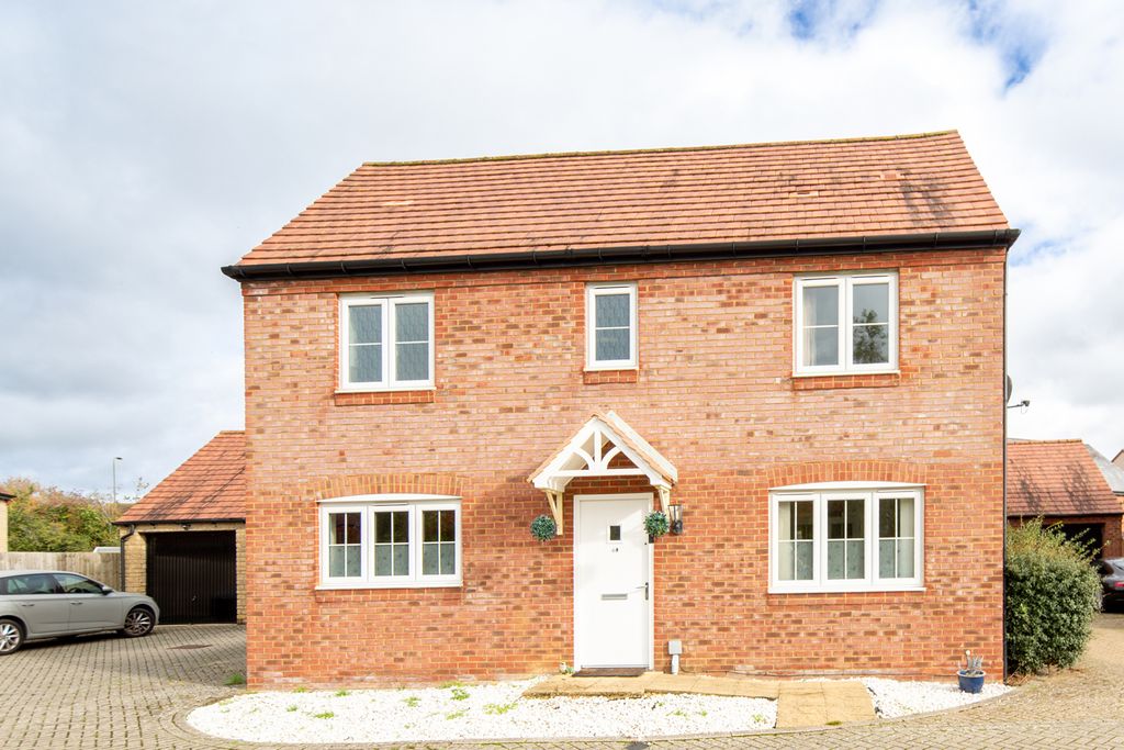 Property photo 2 of 26 Front