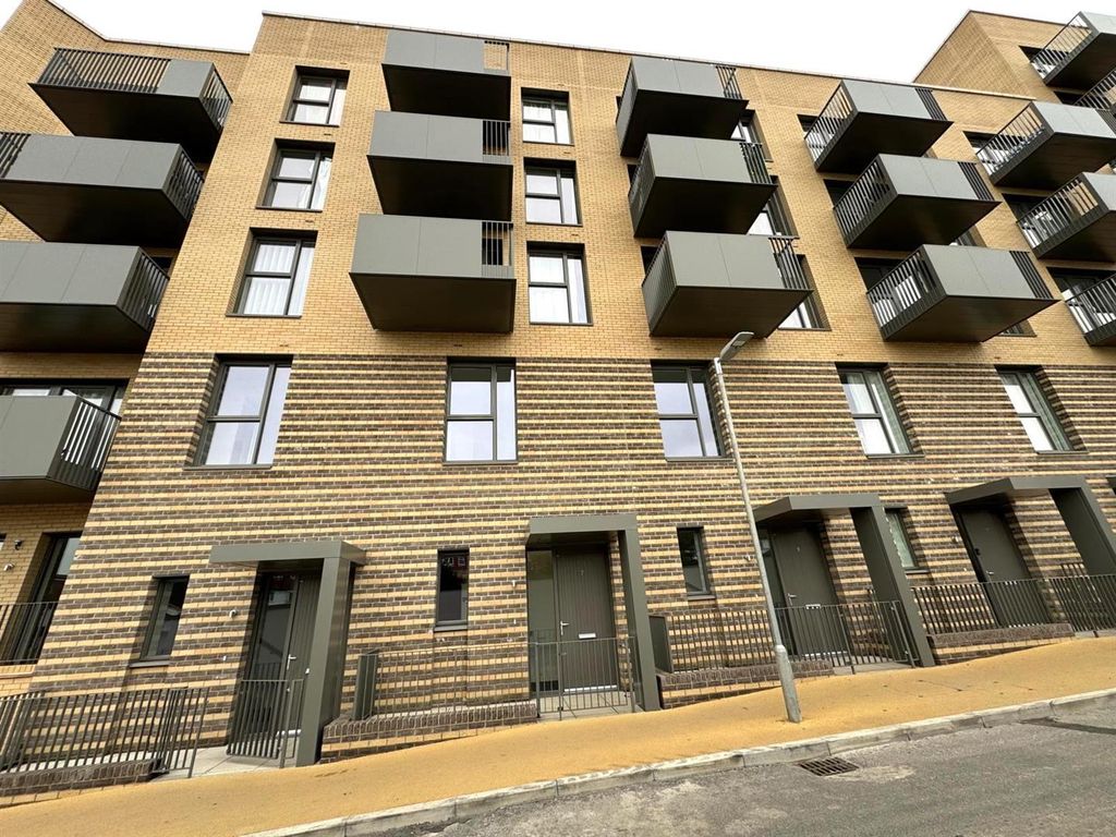 Property photo 1 of 24 Front.Jpg