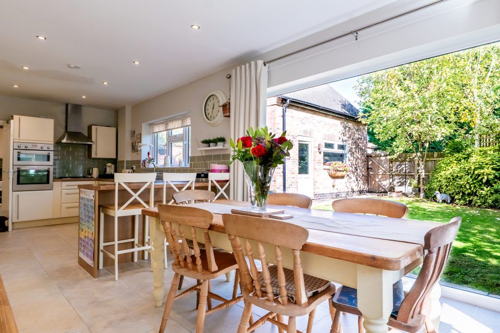 Property photo 2 of 26