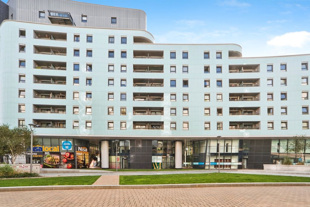 Property photo 2 of 15