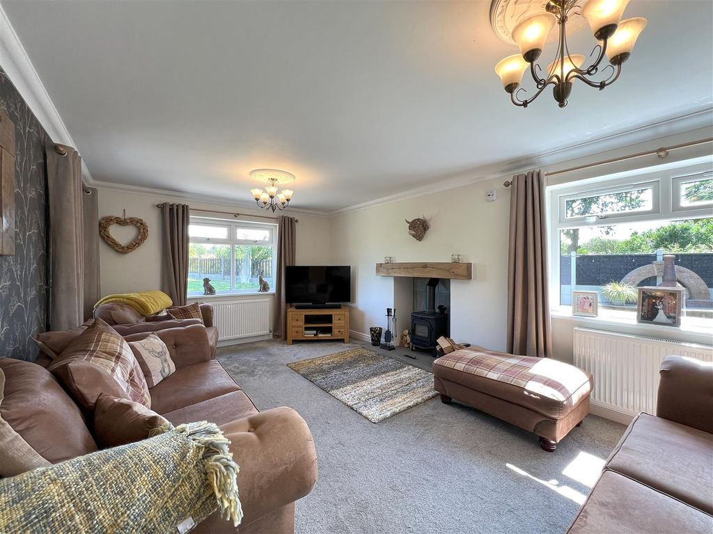 Property photo 2 of 31 Img_1107.Jpg