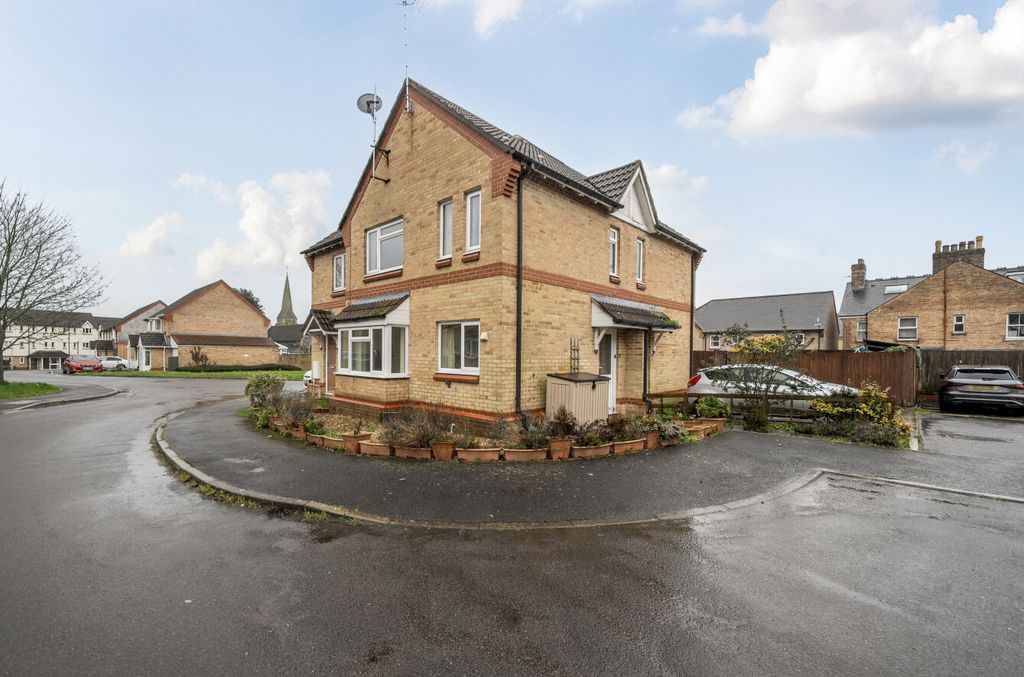 Property photo 1 of 18 1403173-2-696F793...