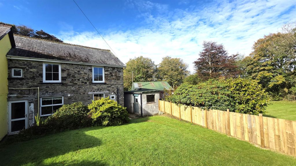 Property photo 3 of 11 Further Garden.Jpg