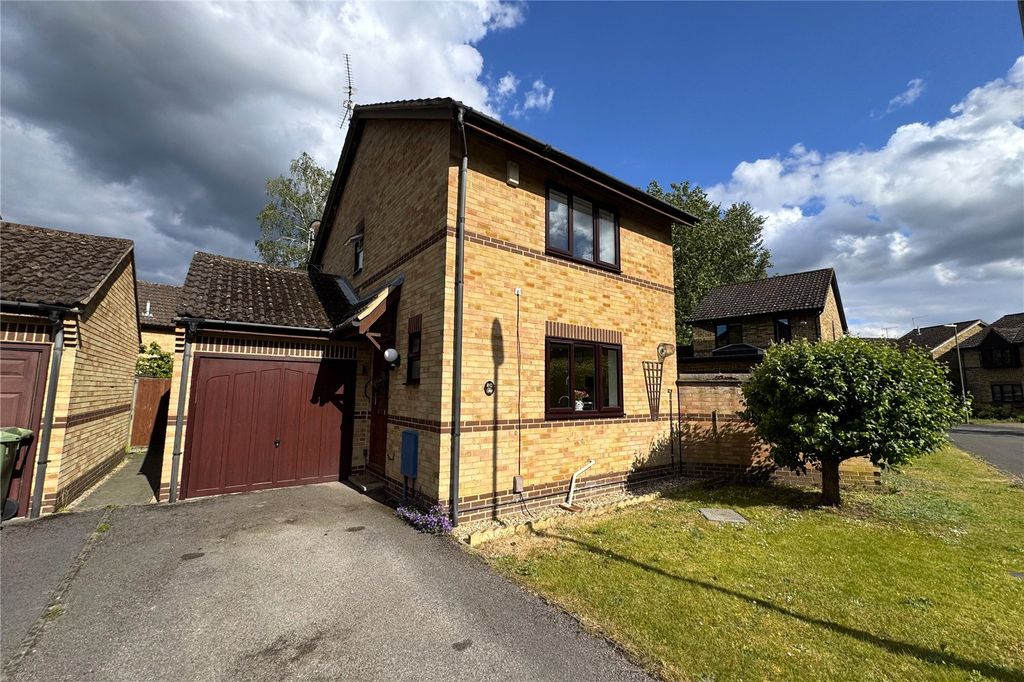 Property photo 1 of 17 Picture No. 03