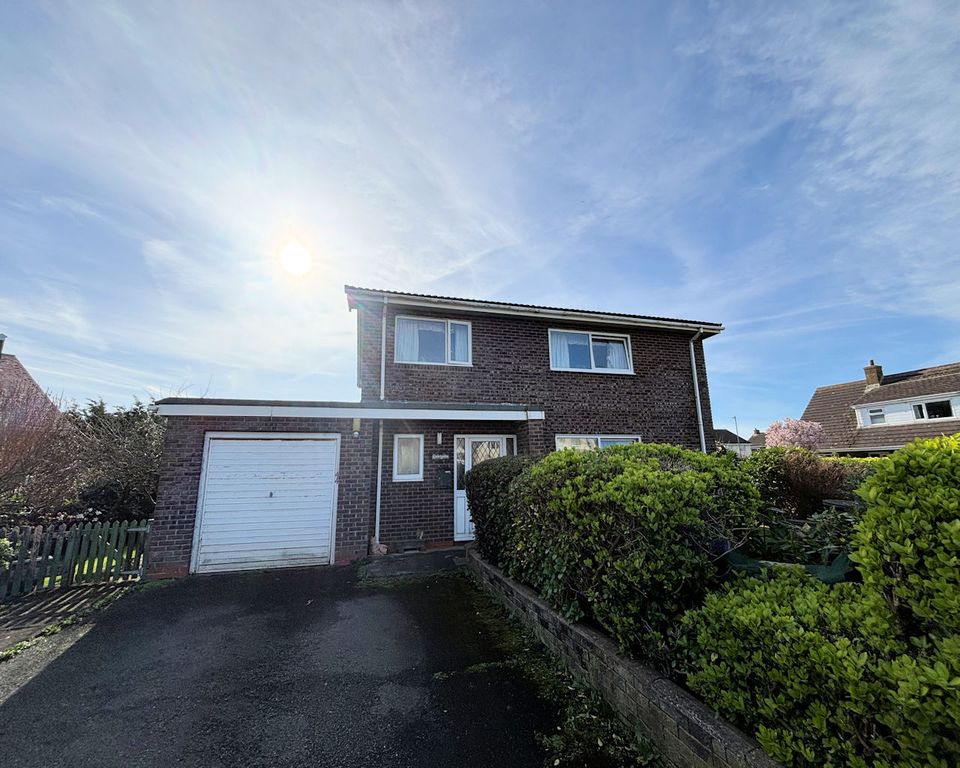 Property photo 1 of 38