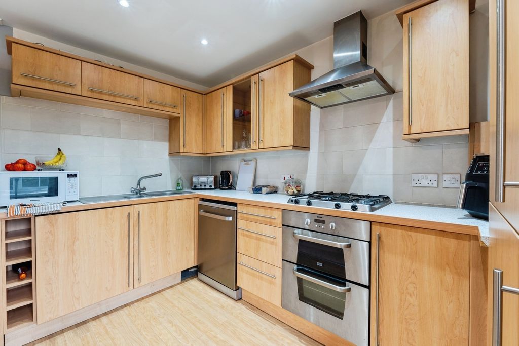 Property photo 2 of 9 Pbox-Img.Jpg