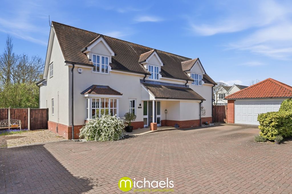 Property photo 1 of 41