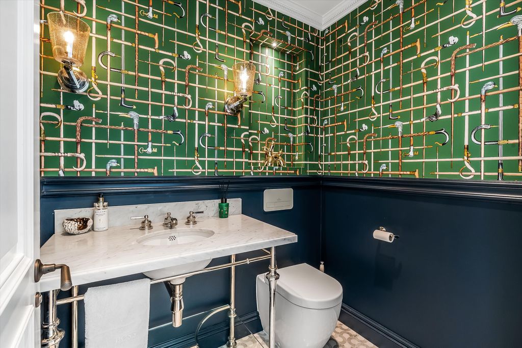 Additional image 14 of 4 bed detached house for saleBroadwater Rise, Guildford, Surrey GU1
