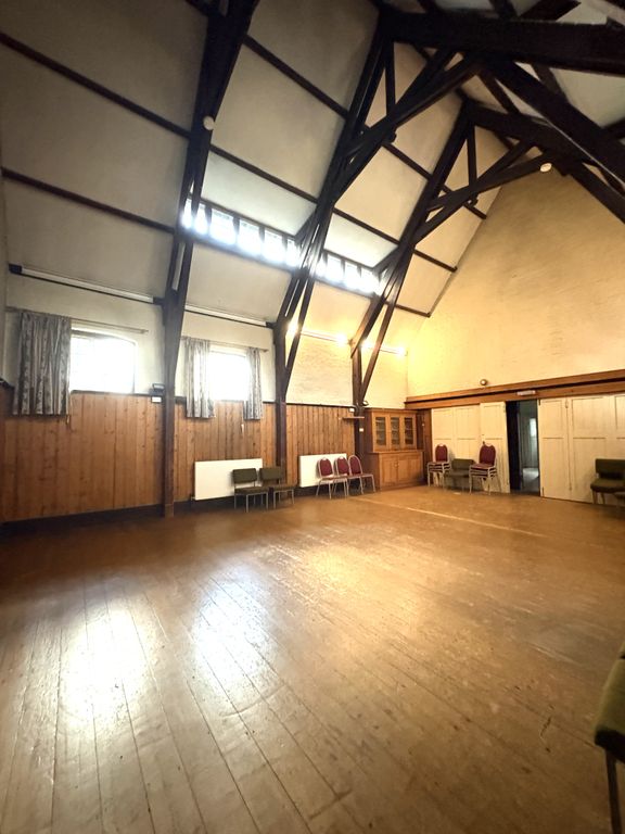 Property photo 1 of 7