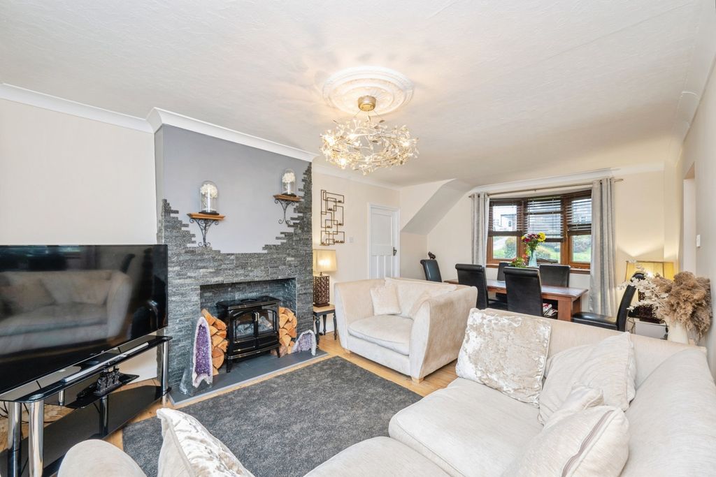 Property photo 2 of 21 Pbox-Img.Jpg