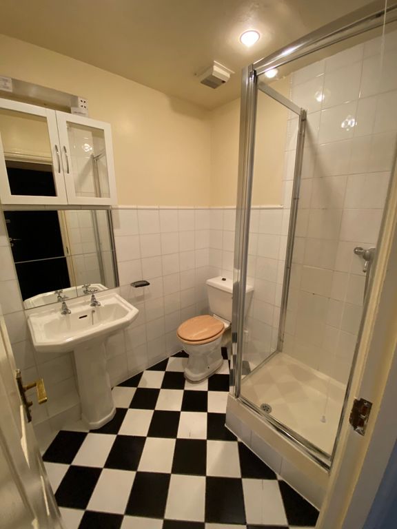 Property photo 3 of 3