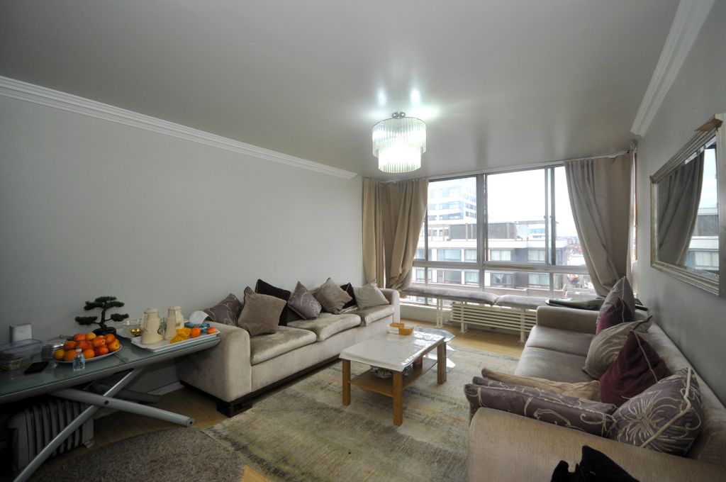 Property photo 2 of 13