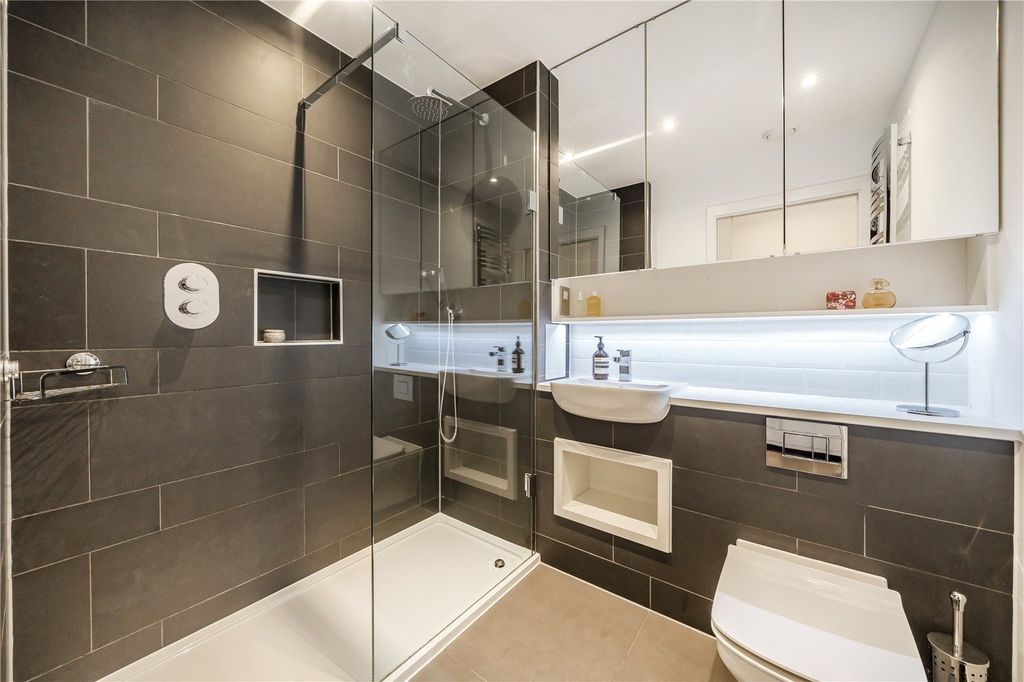 Property photo 3 of 9 Picture No. 04